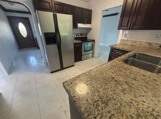 3296 NW 41st St, Fort Lauderdale, FL 33309