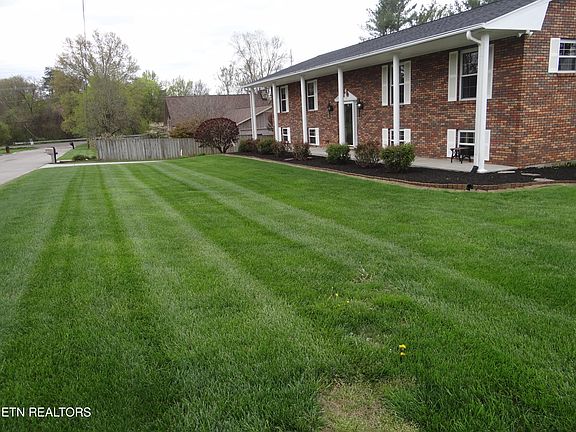 4th image of 611 E Grinnell Cir