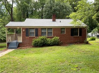 1422 Chelsea St, Winston Salem, NC 27103