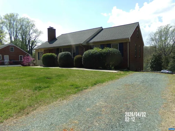 127 Buckingham Cir #A, Charlottesville, VA 22903