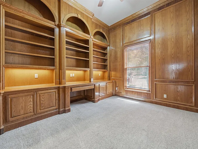13714 Gainesway Dr — Photo 22
