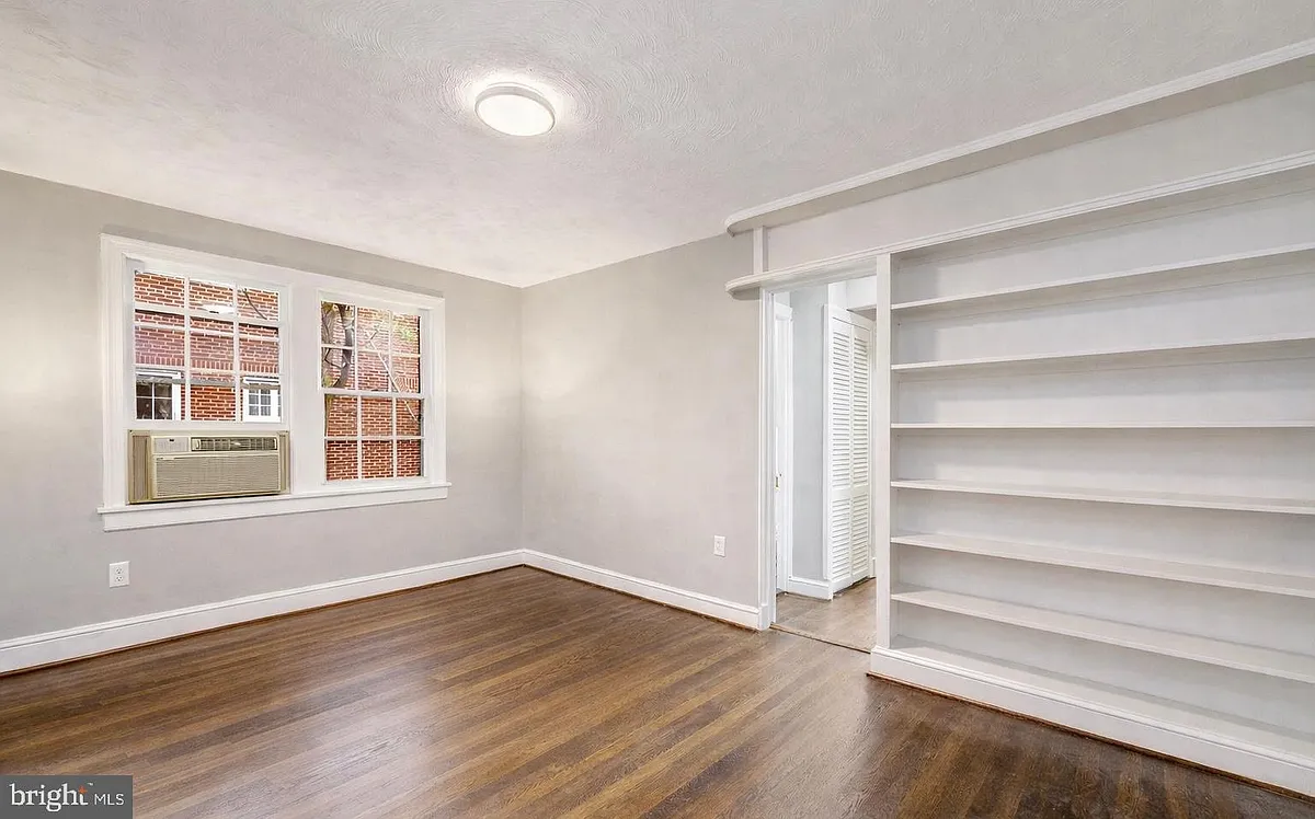 Building Photo - 3901 Fulton St NW #203