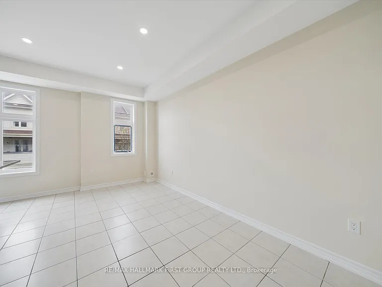 3 Westbury Way — Photo 8