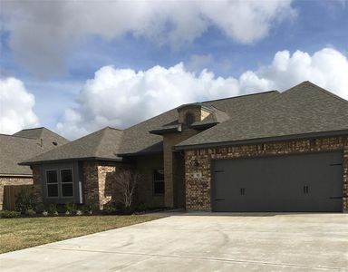 55 Dove Tree Ct, Lake Jackson, TX, 77566