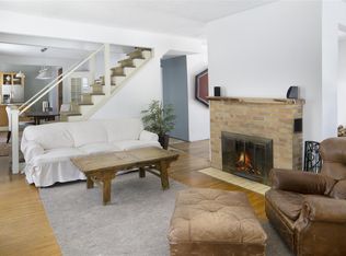 317 W 10th St, Traverse City, MI 49684