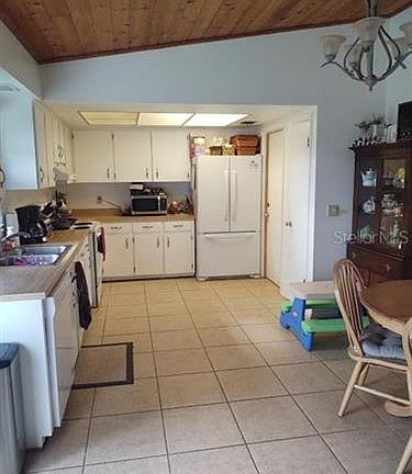 5th image of 5415 Albert Dr