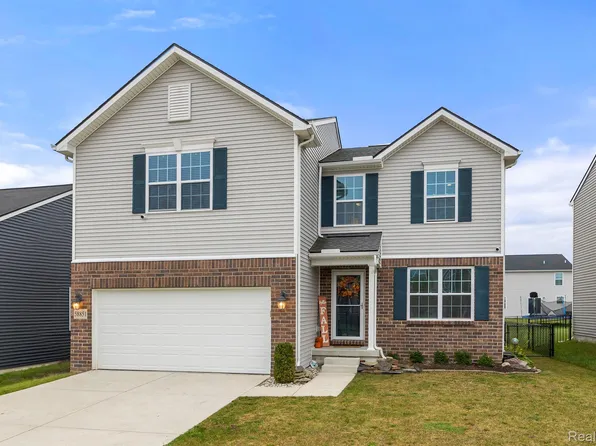 58851 Virginia Cir, New Haven, MI 48048
