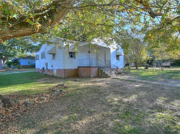 2309 Crestview St, Opelika, AL 36801