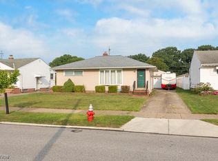 4654 Winter Ln, Brooklyn, OH