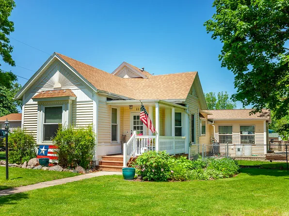 115 7th St, Boone, IA 50036