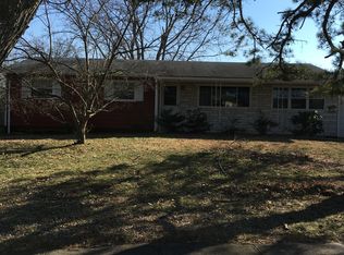 1025 Lucy Ln, Toms River, NJ