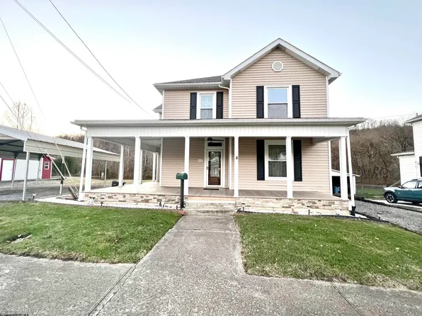 824 W Main St, Grafton, WV 26354