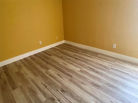 3rd image of 759 Fordingbridge Way