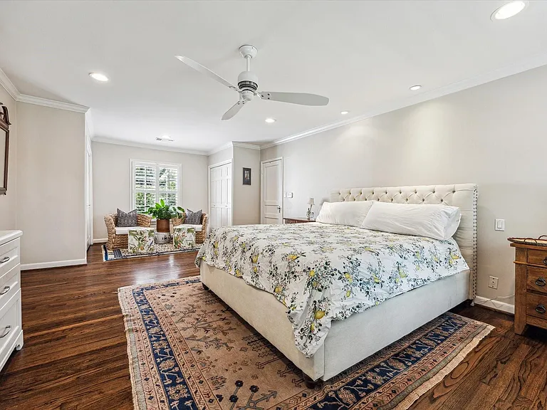 2510 Locke Ln — Photo 18