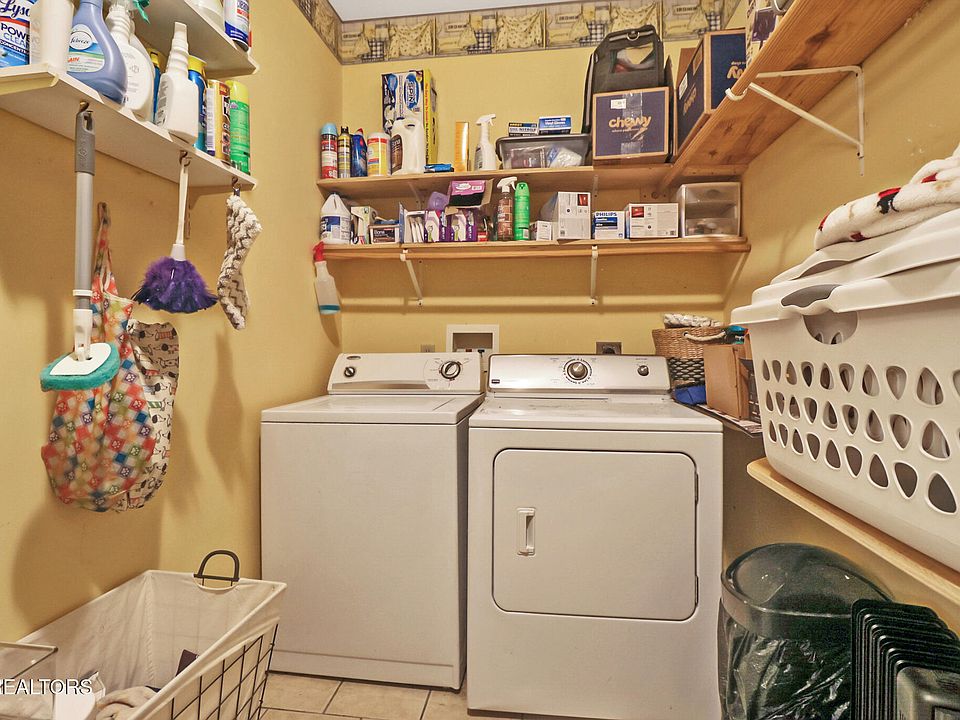 25th image of 426 Allen Dr