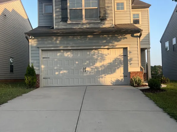 153 Fern Walk, Lawrenceville, GA 30045