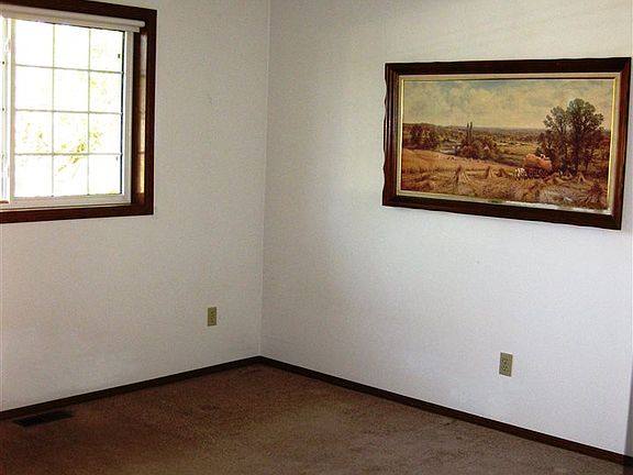 5th image of 26425 N Yarrow Ln