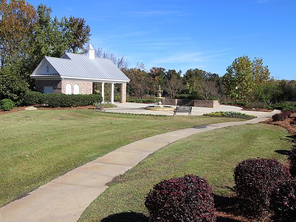 4th image of 308 Riverwalk Cir
