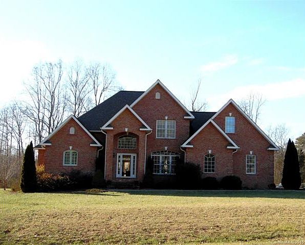 1st image of 192 Carters Farm Dr