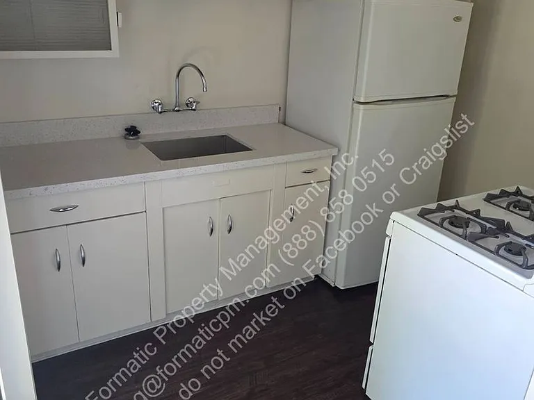 14311 S Norwalk Blvd — Photo 7