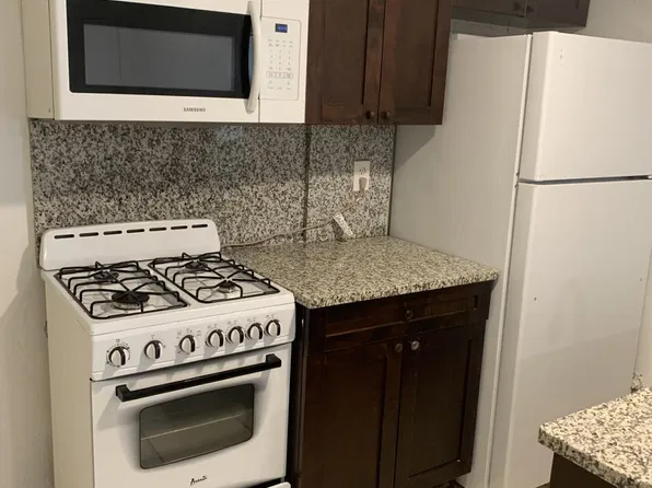 4561 S Lake Ave #9, West Palm Beach, FL 33405