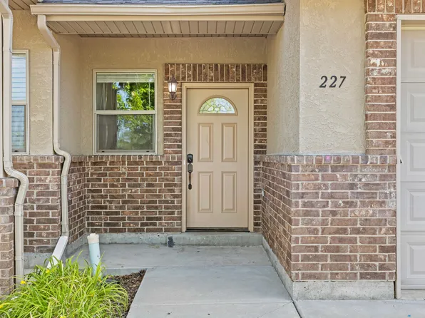 227 E 700 N, Smithfield, UT 84335