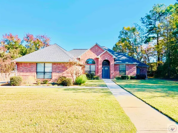 56 Hannah Cir, Wake Village, TX 75501