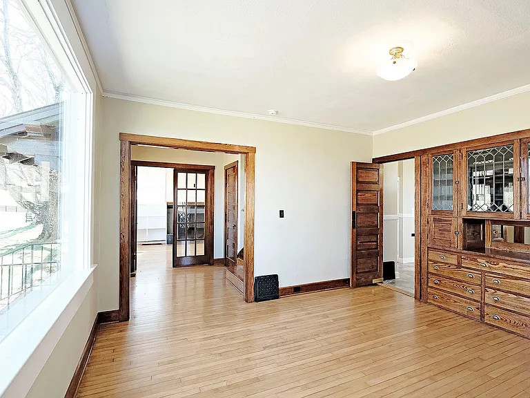 4577 Stony Point Rd — Photo 11