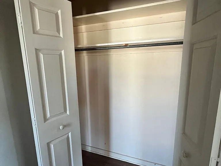 200 Walnut St — Photo 9