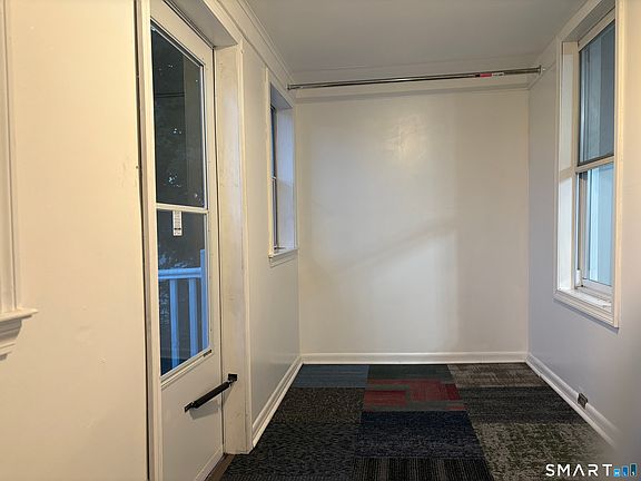 4th image of 1046 Sylvan Avenue