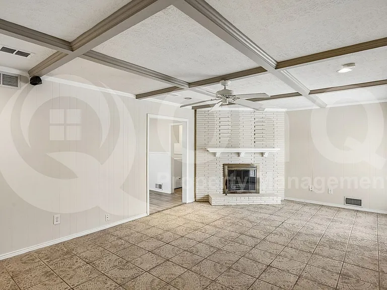 9007 Sweetwater Dr — Photo 15