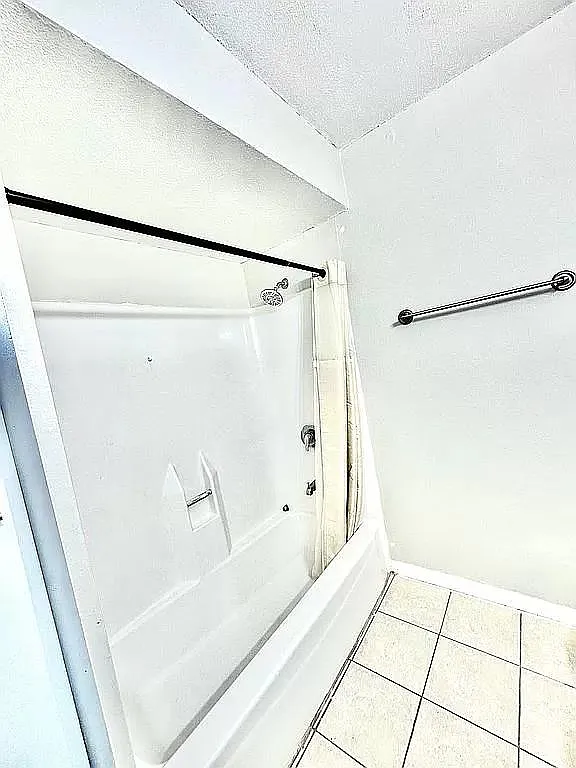 8100 Cambridge St — Photo 3