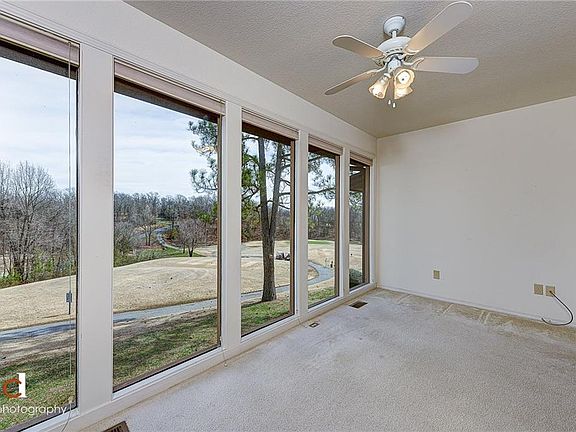 3rd image of 26 Walter Dr