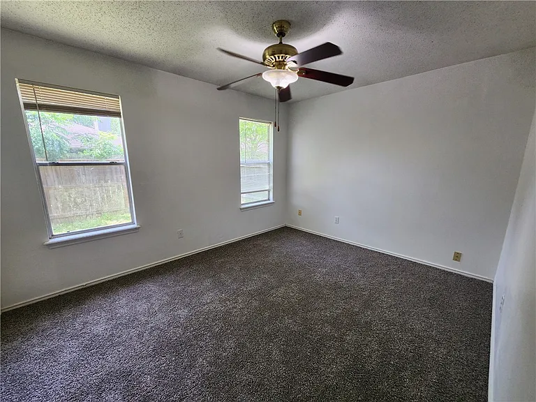 7833 Impala Dr — Photo 5