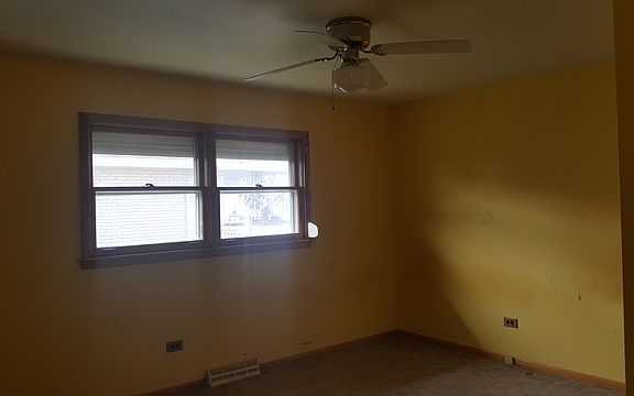 3rd image of 14321 Campbell Ave