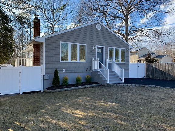 2nd image of 35 Pagnotta Dr