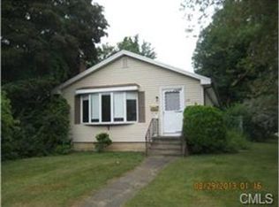 130 Wyoming St, Stratford, CT 06614