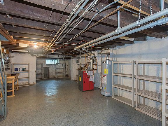 2nd image of 145 W Meade St