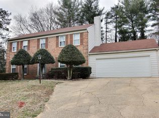 33 Stonegate Dr, Silver Spring, MD 20905