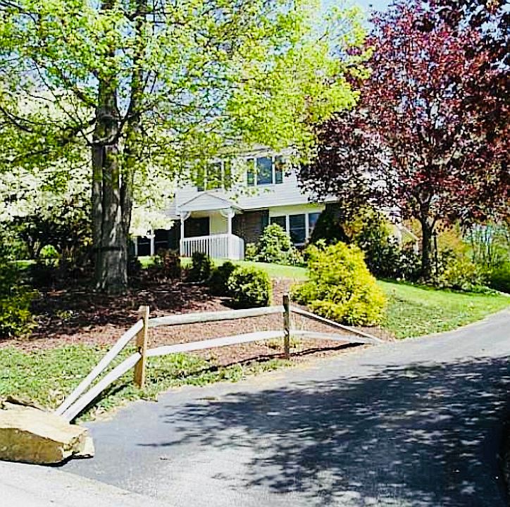 1st image of 3943 Murry Ln