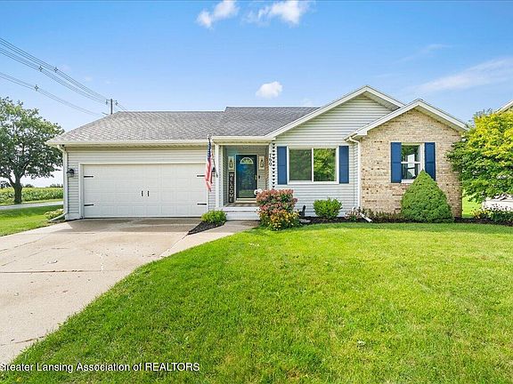 2nd image of 760 Hunting Meadows Dr