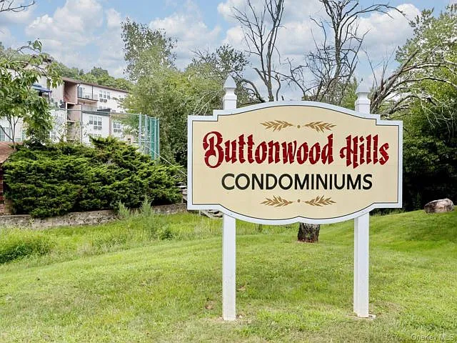 Buttonwood — Photo 4