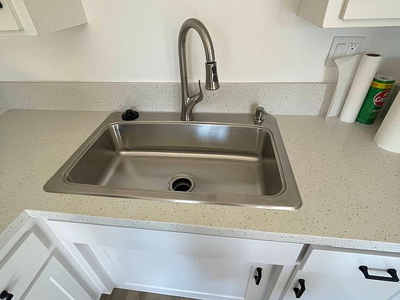5th image of 3050 E 5th St #8