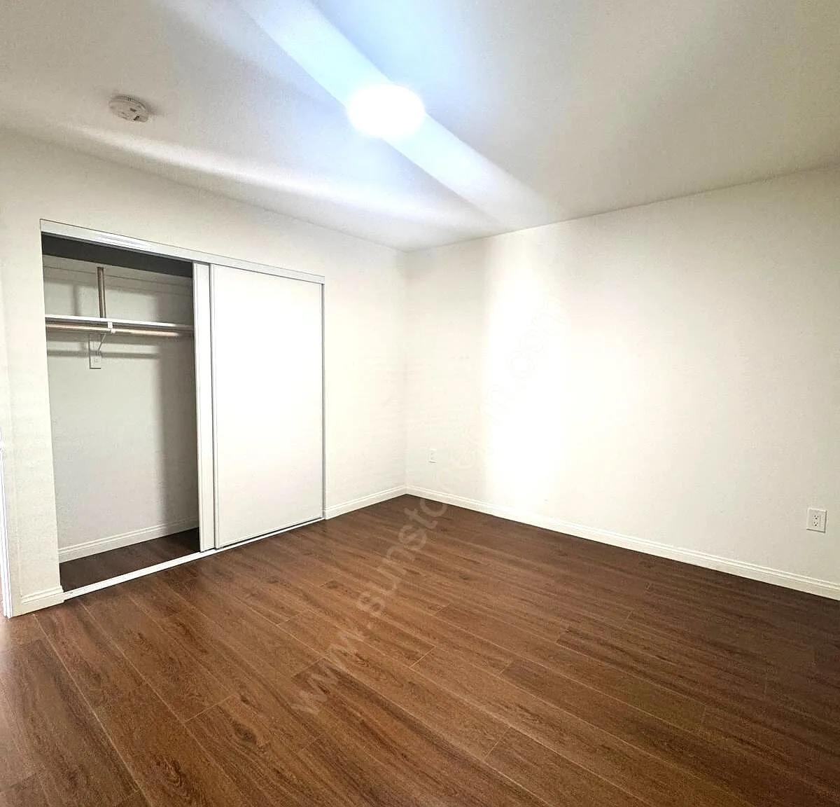 2 bed, 900 sqft, $2,450 — Photo 4