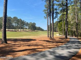 42 Middlebury Rd, Pinehurst, NC 28374