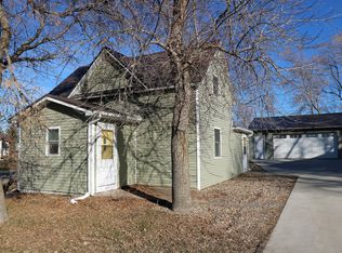 120 Whitman Ave, Wilton, ND 58579
