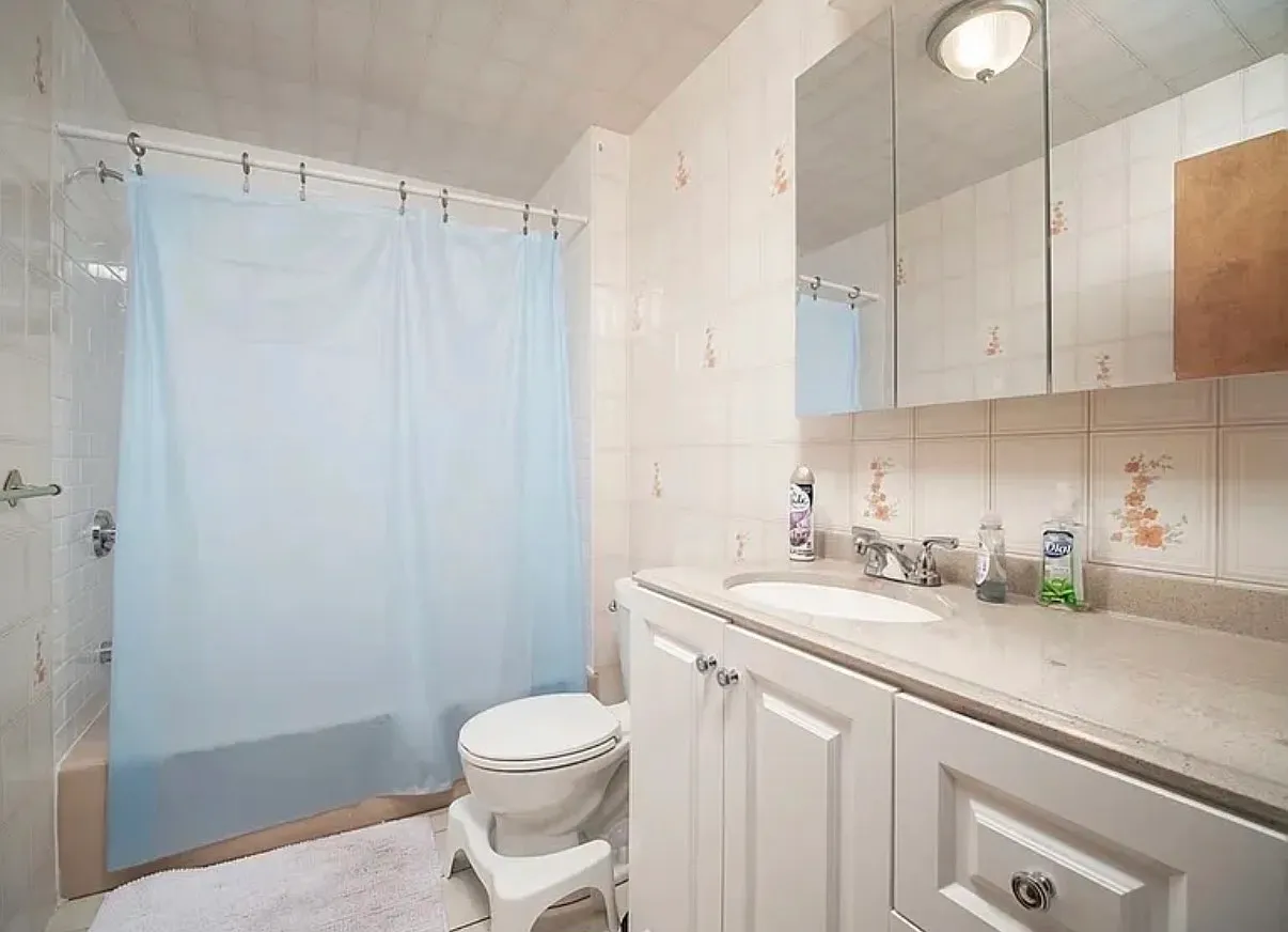 21 Quincy St — Photo 3