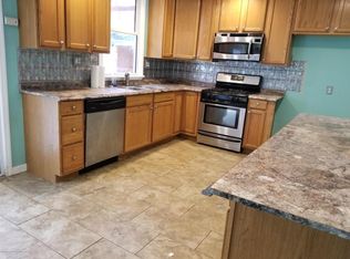 35 Kearney St, Keyport, NJ 07735
