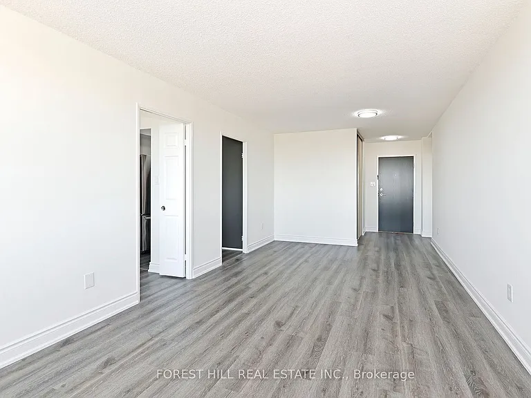 3000 Bathurst St #1205 — Photo 6