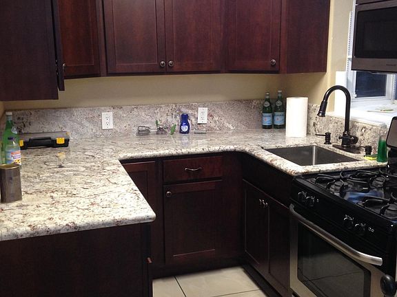 4th image of 238 Bonita Ave